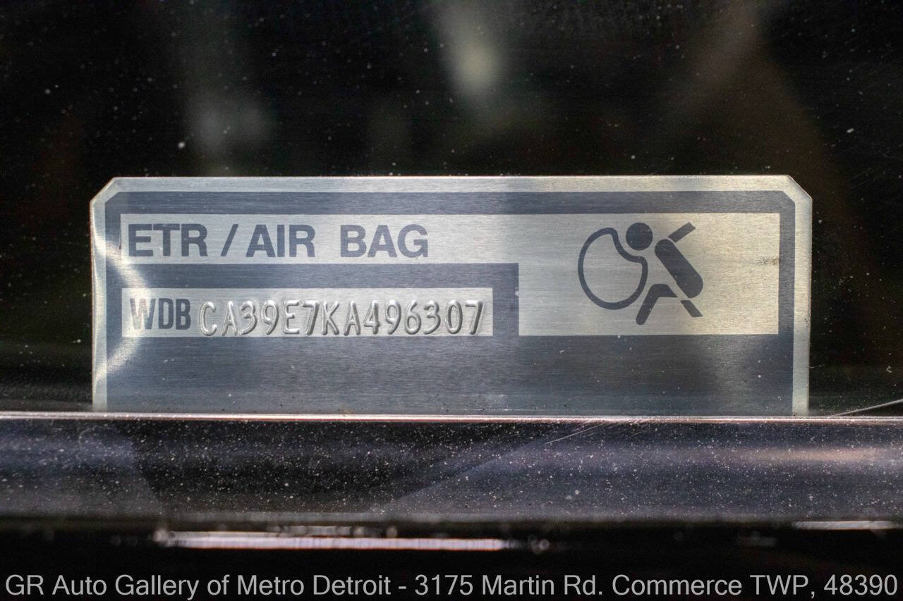 Used 1989 Mercedes-Benz 560 SEL image 17