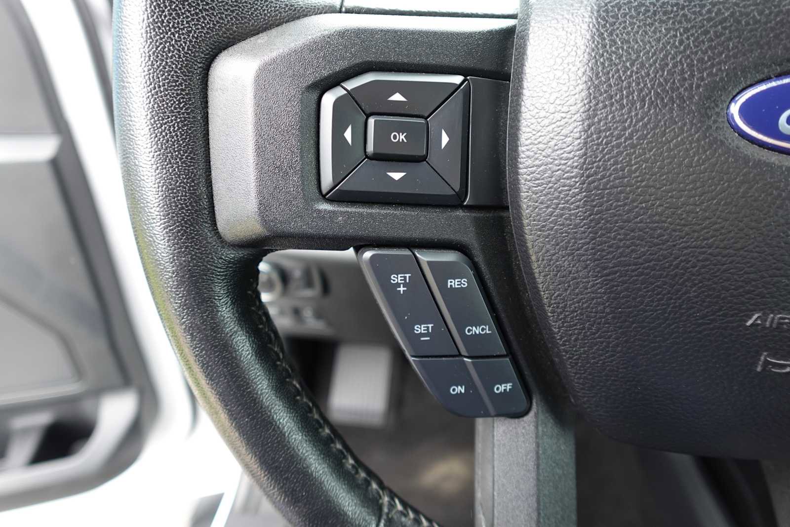Used 2020 Ford F150 XLT w/ Equipment Group 302A Luxury AWD/4WD image 14