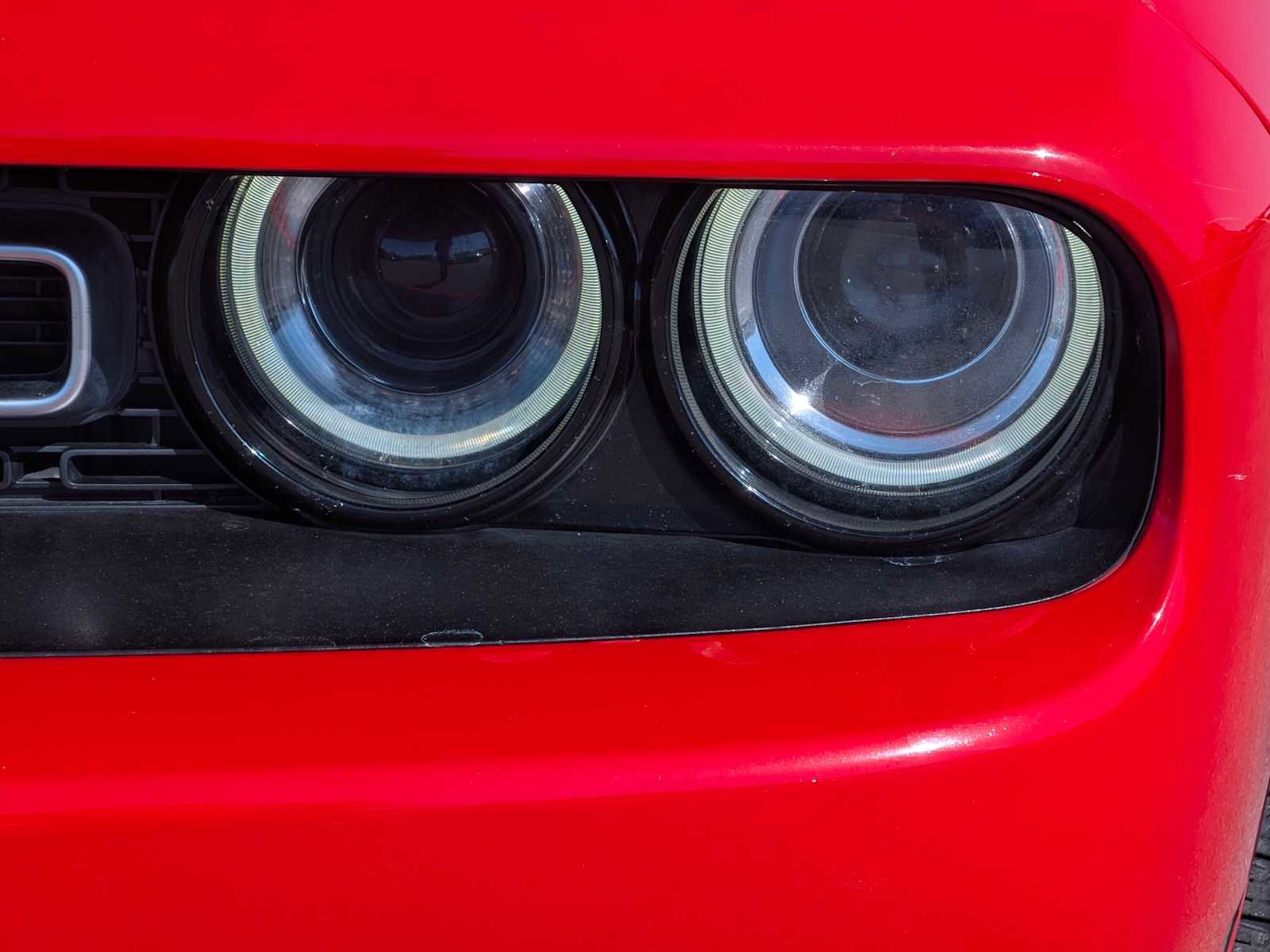 Used 2016 Dodge Challenger SXT w/ Super Sport Group (SS/T) RWD image 10