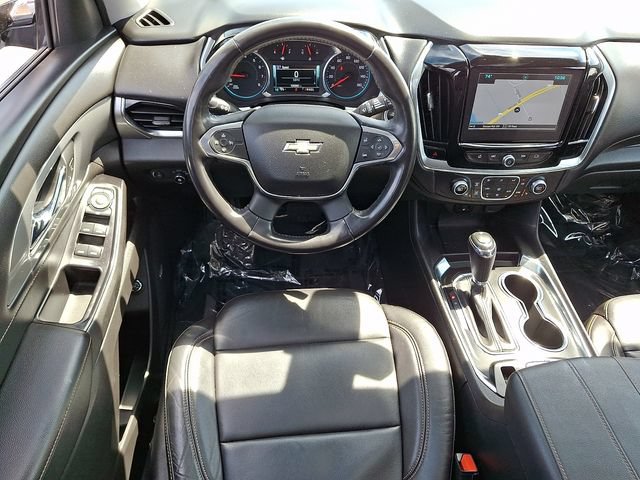 Used 2018 Chevrolet Traverse LT w/ LPO, Black Accent Package AWD/4WD image 13