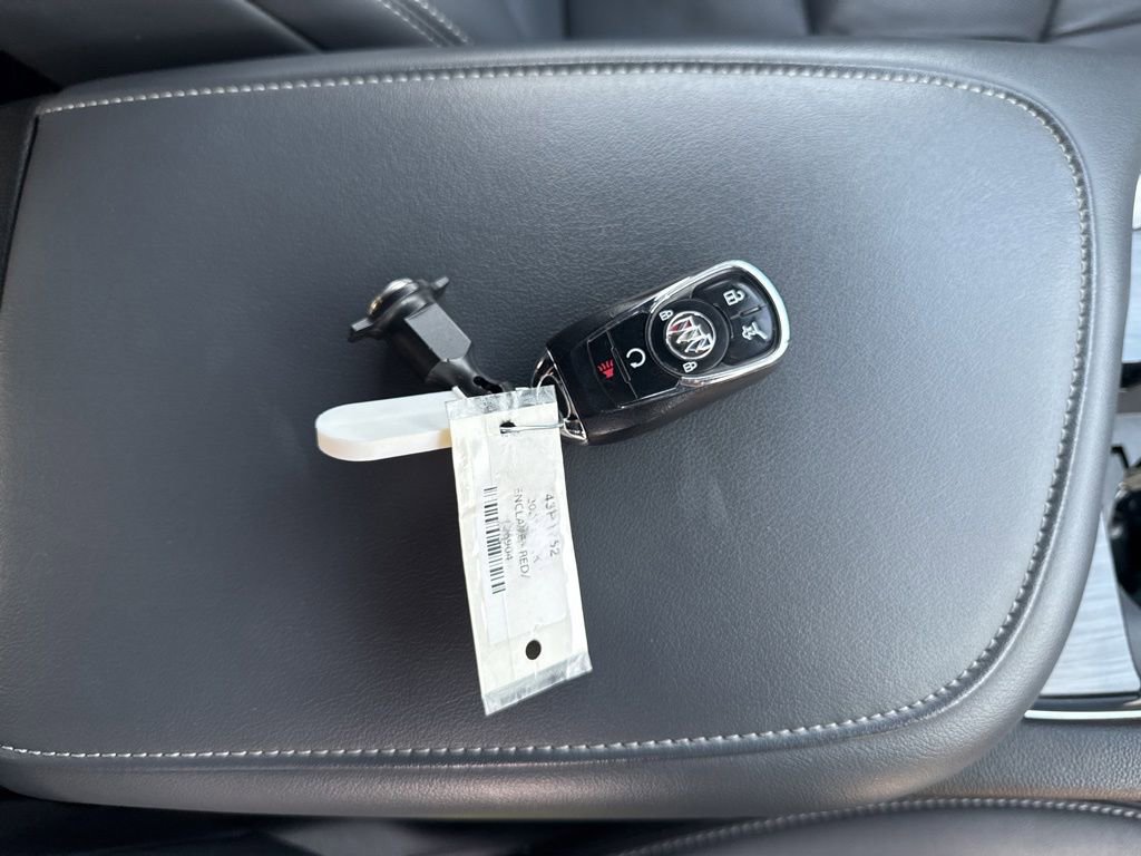 Used 2024 Buick Enclave Premium AWD/4WD image 48