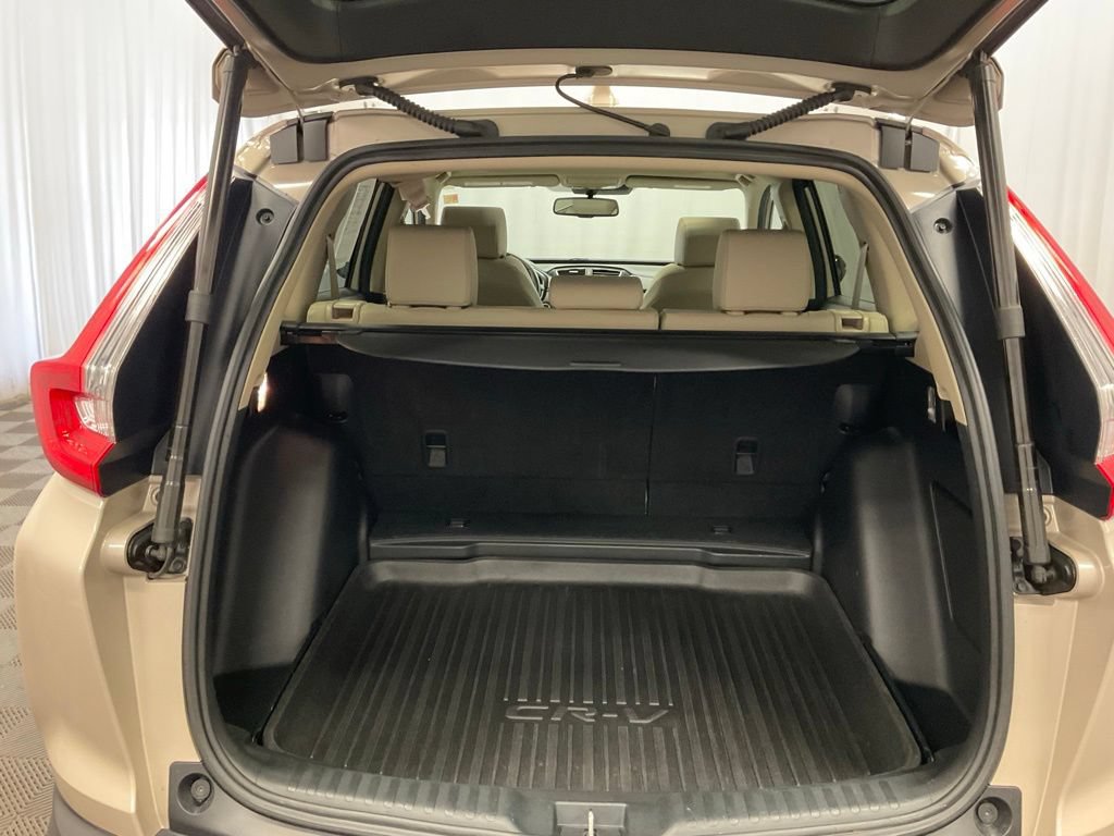 Used 2019 Honda CR-V Touring image 9