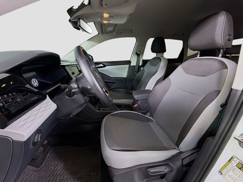 Used 2024 Volkswagen Taos S image 13