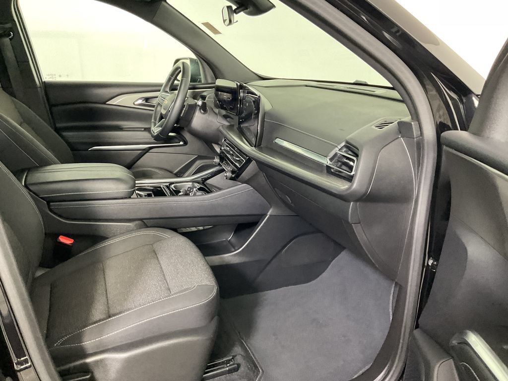 Used 2024 Chevrolet Traverse LT AWD/4WD image 27