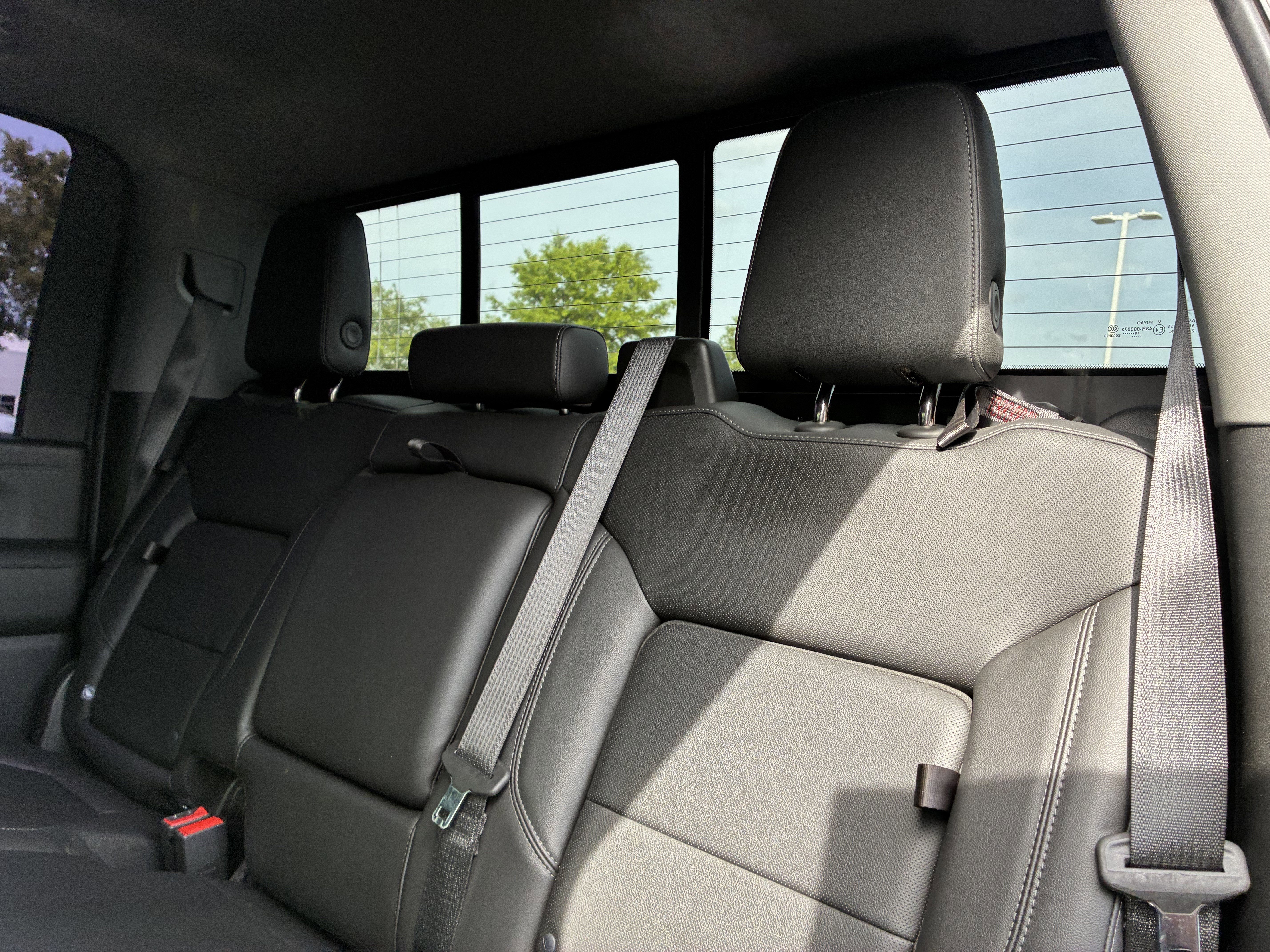 Used 2020 Chevrolet Silverado 2500 LTZ w/ LTZ Premium Package AWD/4WD image 15