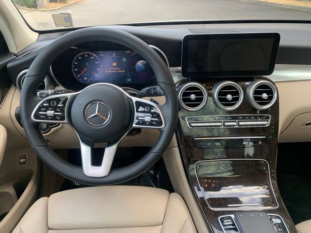 Used 2021 Mercedes-Benz GLC 300 4MATIC image 17