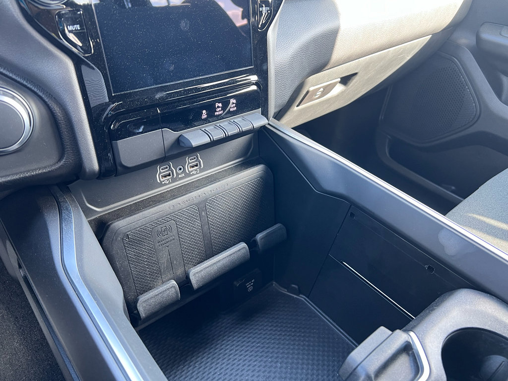 Certified 2025 RAM 1500 Big Horn image 23