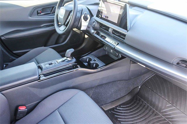 Certified 2024 Toyota Prius LE image 17