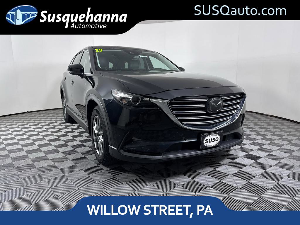 Used 2018 MAZDA CX-9 Touring w/ Touring Premium Package FWD image 1
