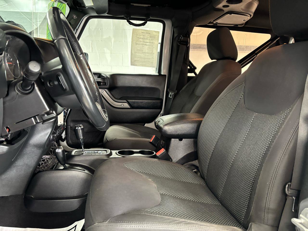 Used 2016 Jeep Wrangler Sport image 15