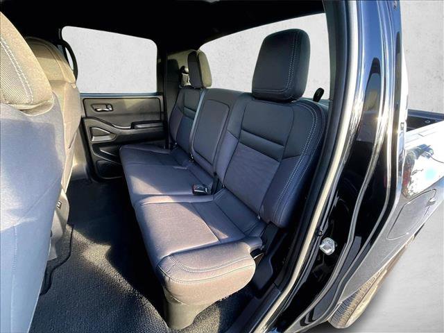 Used 2023 Nissan Frontier SV w/ Midnight Edition Package image 28