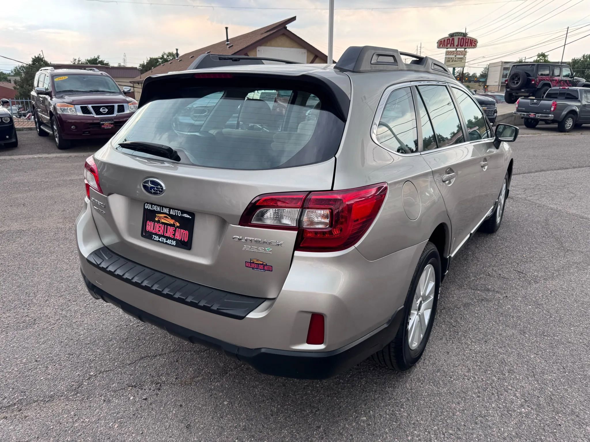 Used 2017 Subaru Outback 2.5i AWD/4WD image 8