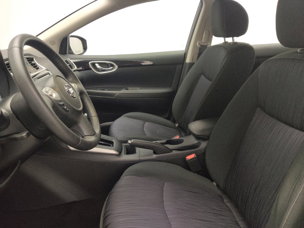 Used 2019 Nissan Sentra SV image 17
