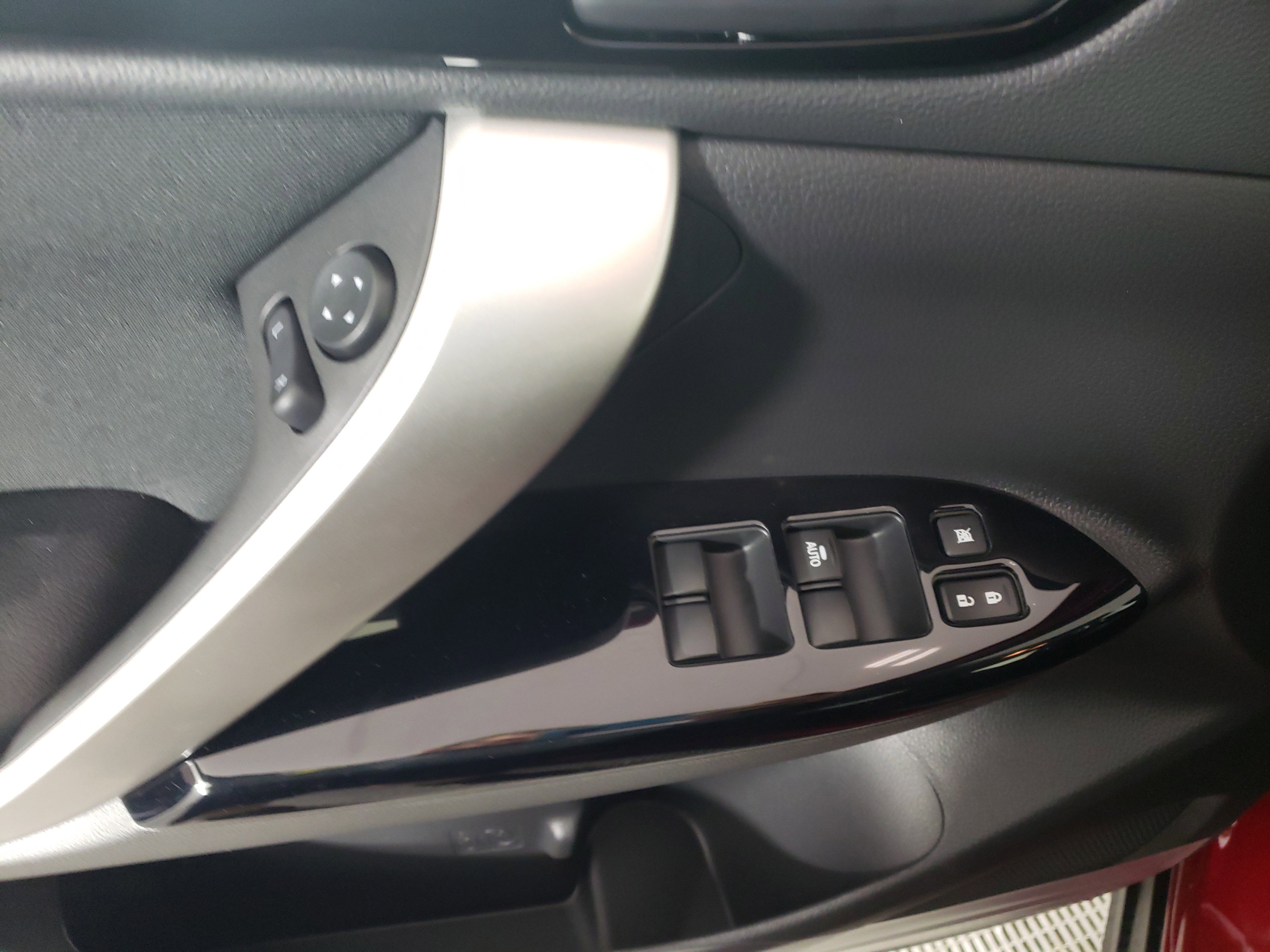 New 2026 Mitsubishi Eclipse Cross LE image 7