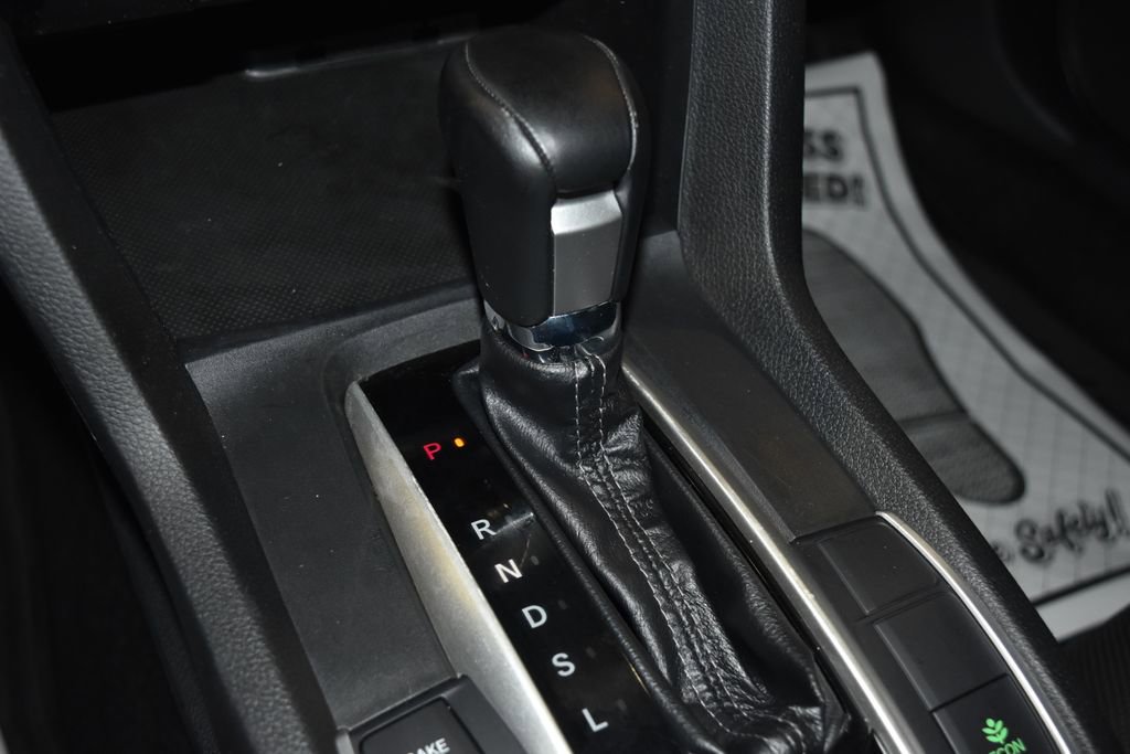 Used 2016 Honda Civic Touring image 16