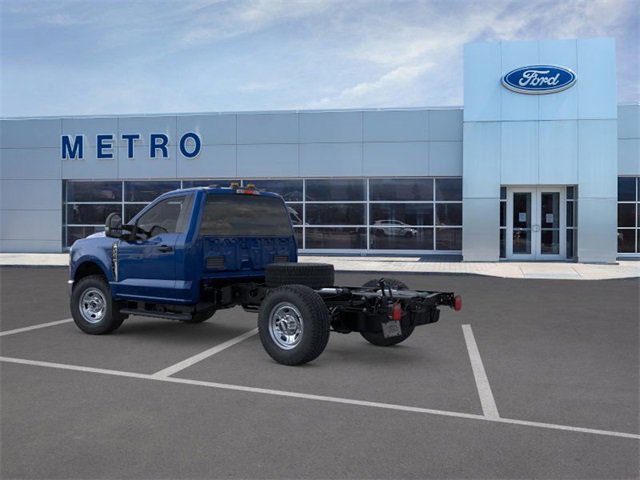 New 2026 Ford F350 XL w/ XL Chrome Package image 5