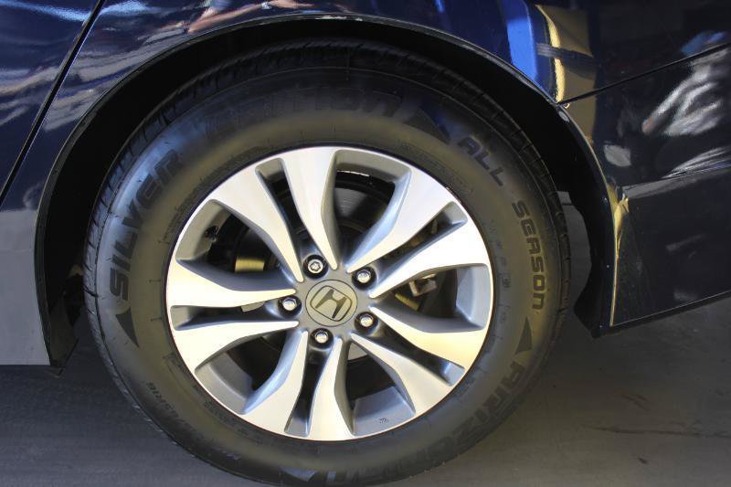 Used 2015 Honda Accord LX image 33