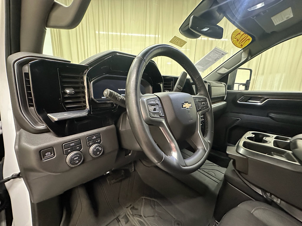 Certified 2023 Chevrolet Silverado 1500 LT w/ All Star Edition Plus AWD/4WD image 25