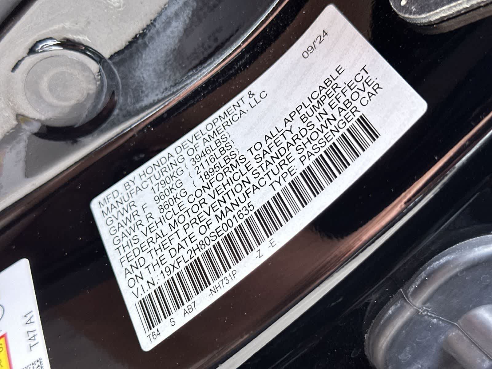 Used 2025 Honda Civic Sport image 25
