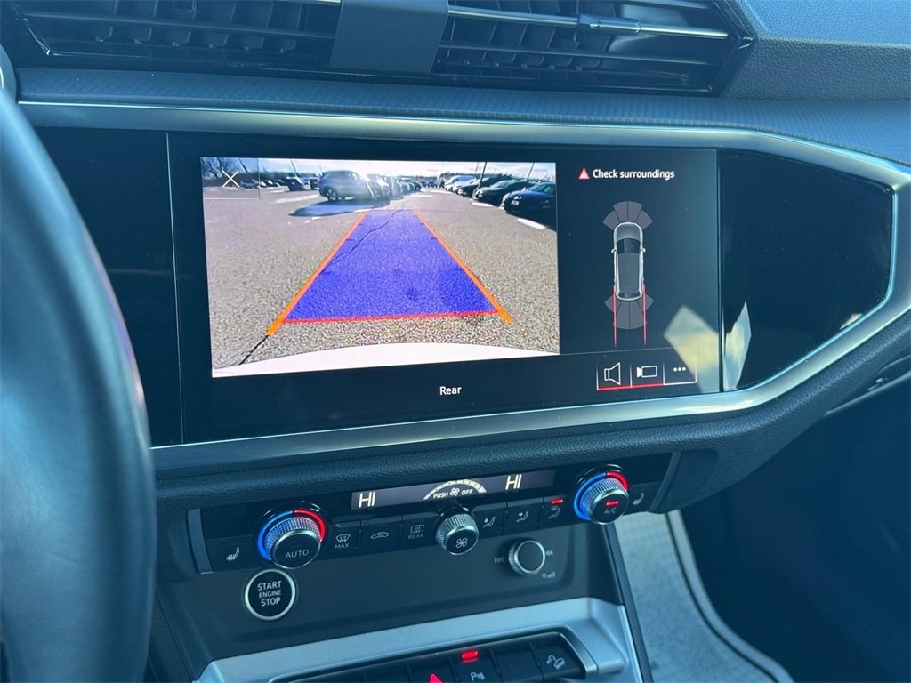 Used 2023 Audi Q3 2.0T Premium image 25