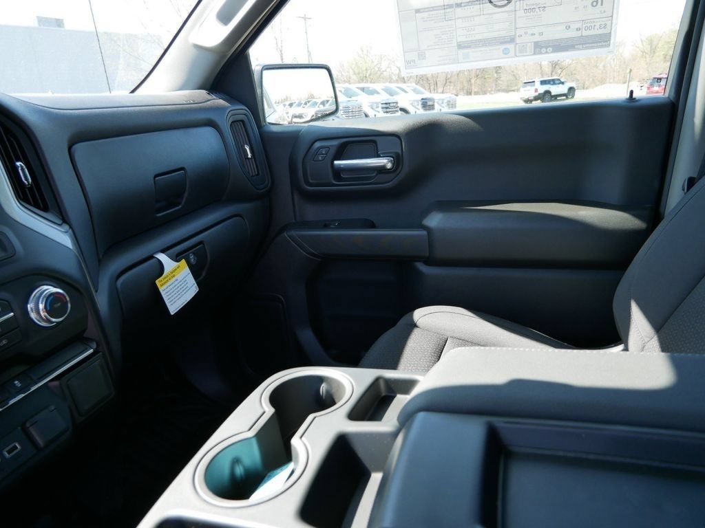 New 2026 GMC Sierra 1500 Pro w/ Pro Value Package AWD/4WD image 12