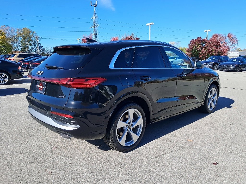 New 2025 Audi Q5 Prestige image 7