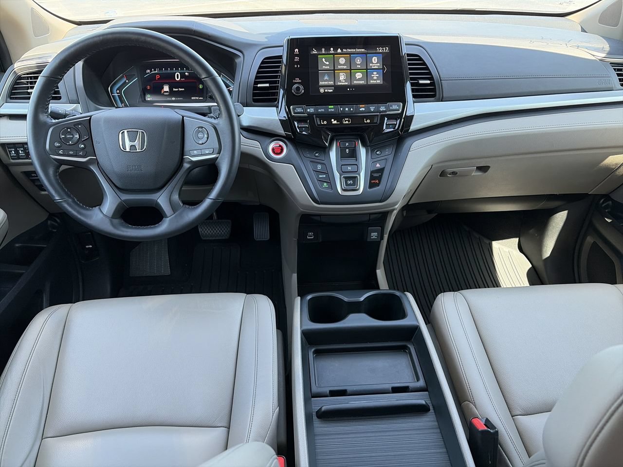Used 2024 Honda Odyssey EX-L image 2