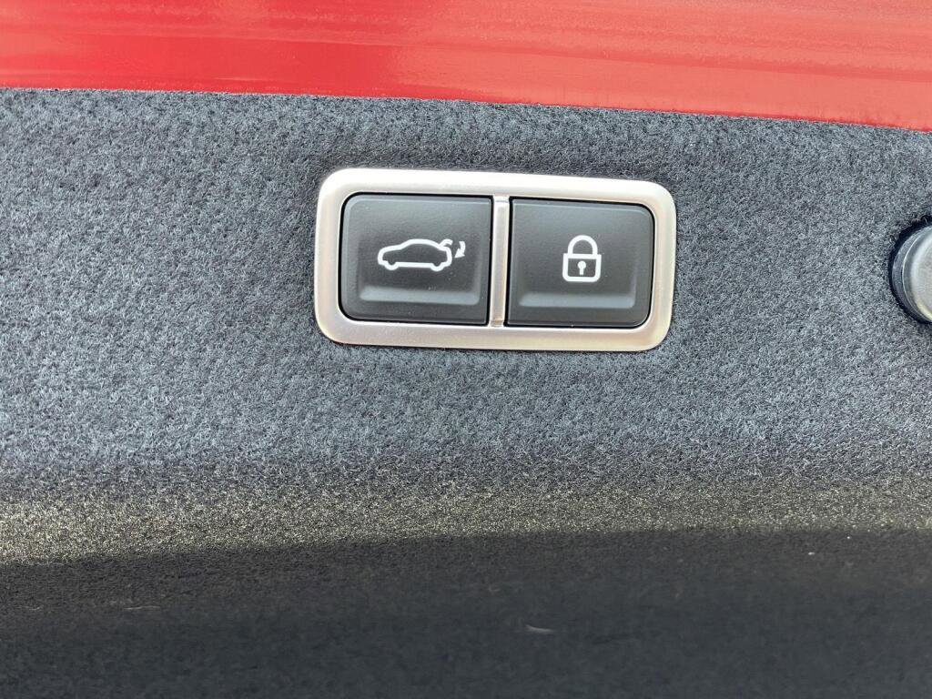 Used 2023 Genesis G70 3.3T w/ Sport Prestige Package AWD/4WD image 36