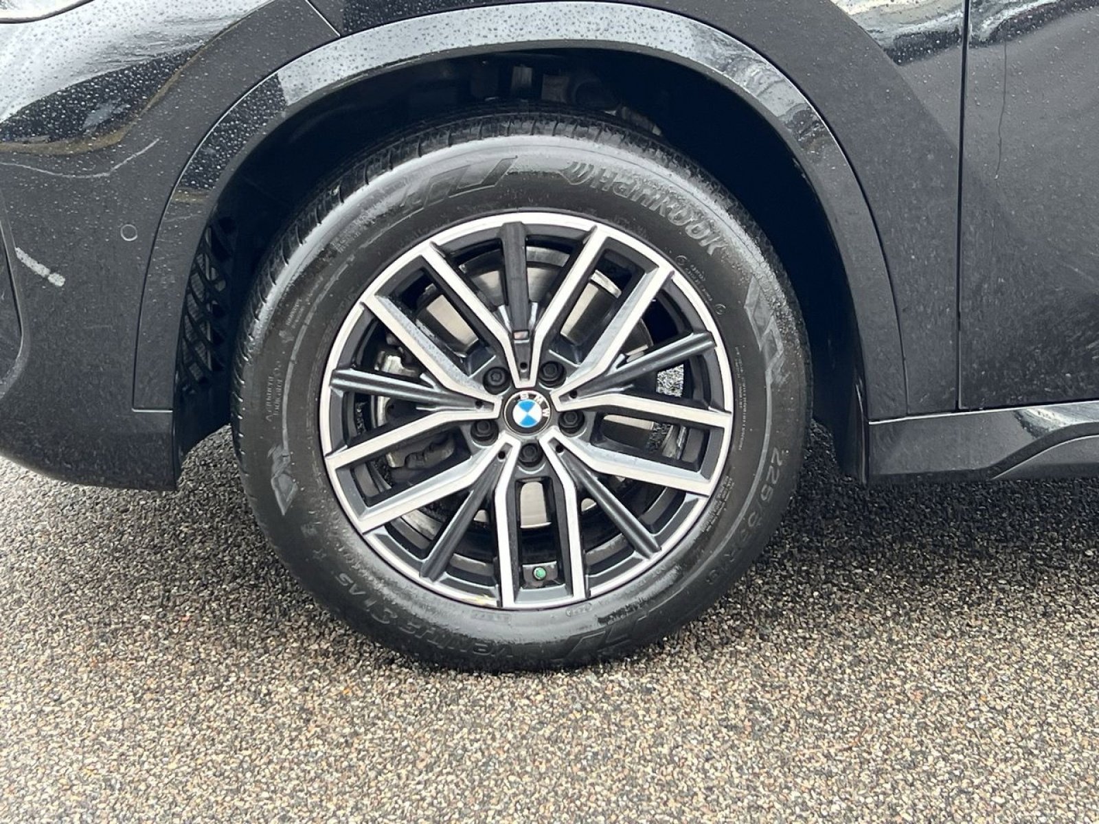 Used 2023 BMW X1 xDrive28i w/ M Sport Package image 13