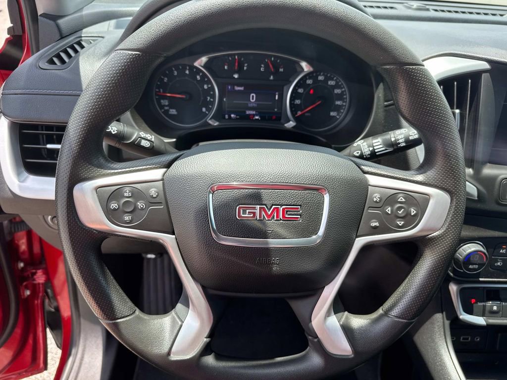 Used 2022 GMC Terrain SLE w/ Driver Convenience Package image 19