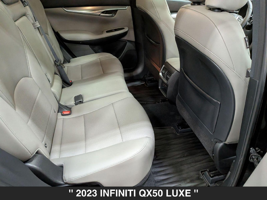 Used 2023 INFINITI QX50 Luxe AWD/4WD image 31
