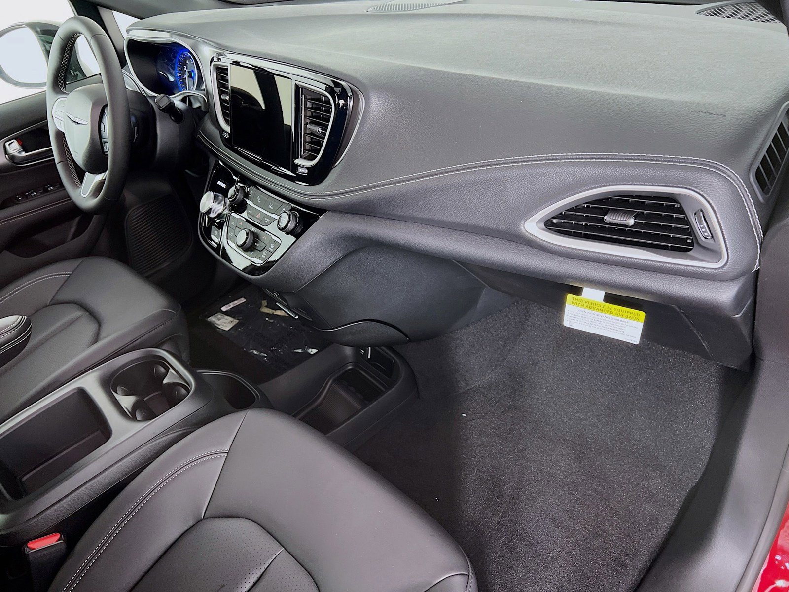 New 2026 Chrysler Pacifica Select FWD image 21