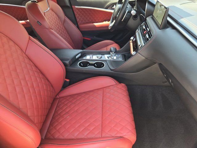 Used 2025 Genesis G70 3.3T Advanced w/ Sport Prestige Package RWD image 13