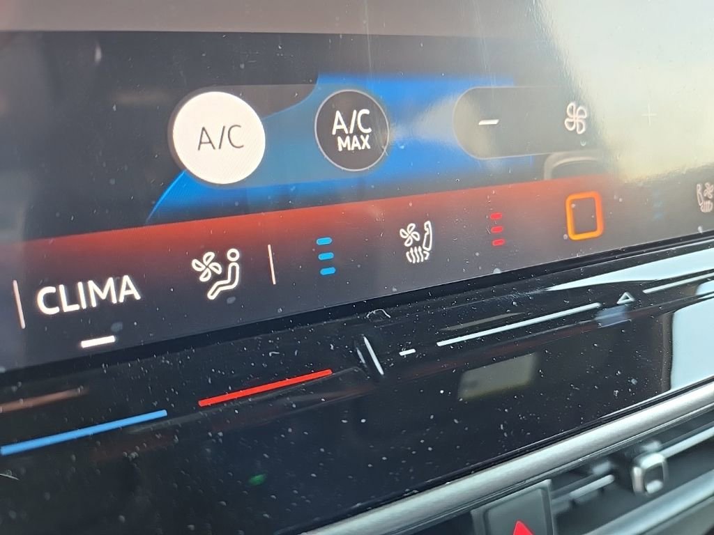 New 2025 Volkswagen ID. Buzz 1st Edition RWD image 47