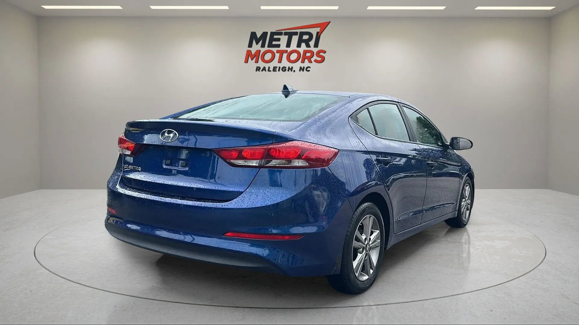 Used 2017 Hyundai Elantra SE image 3