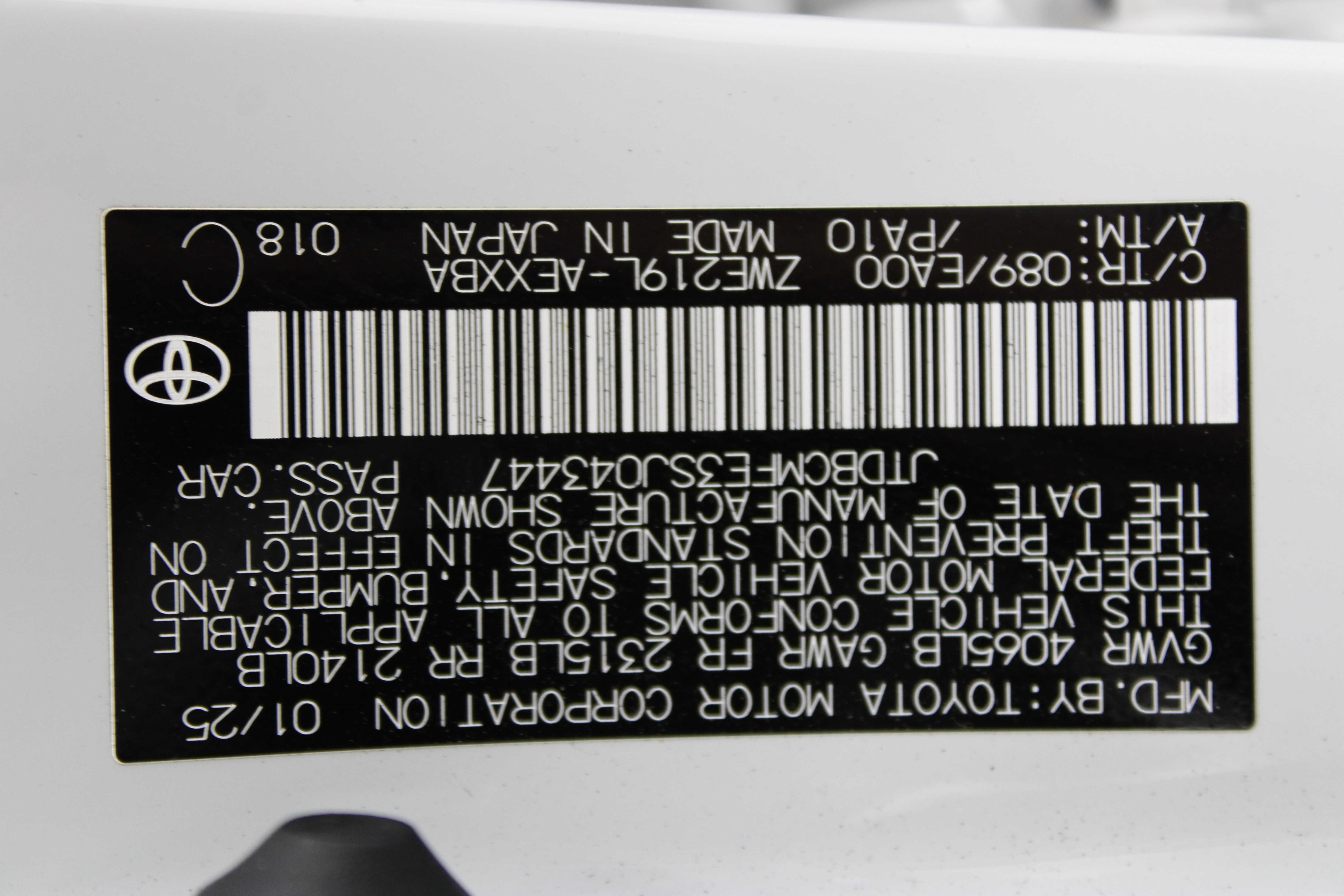 Used 2025 Toyota Corolla XLE FWD image 39