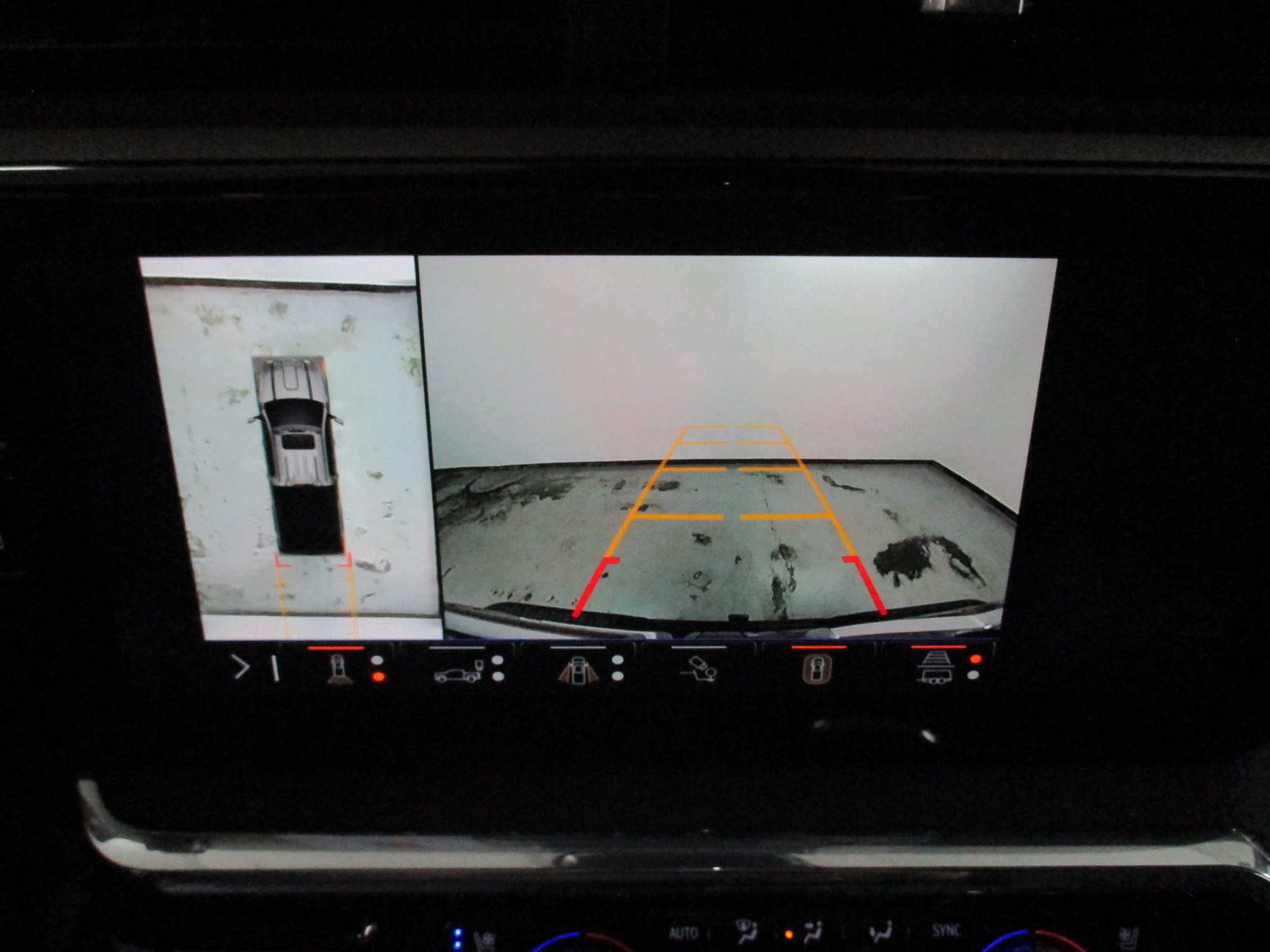 New 2025 GMC Sierra 2500 Denali w/ Technology Package image 27