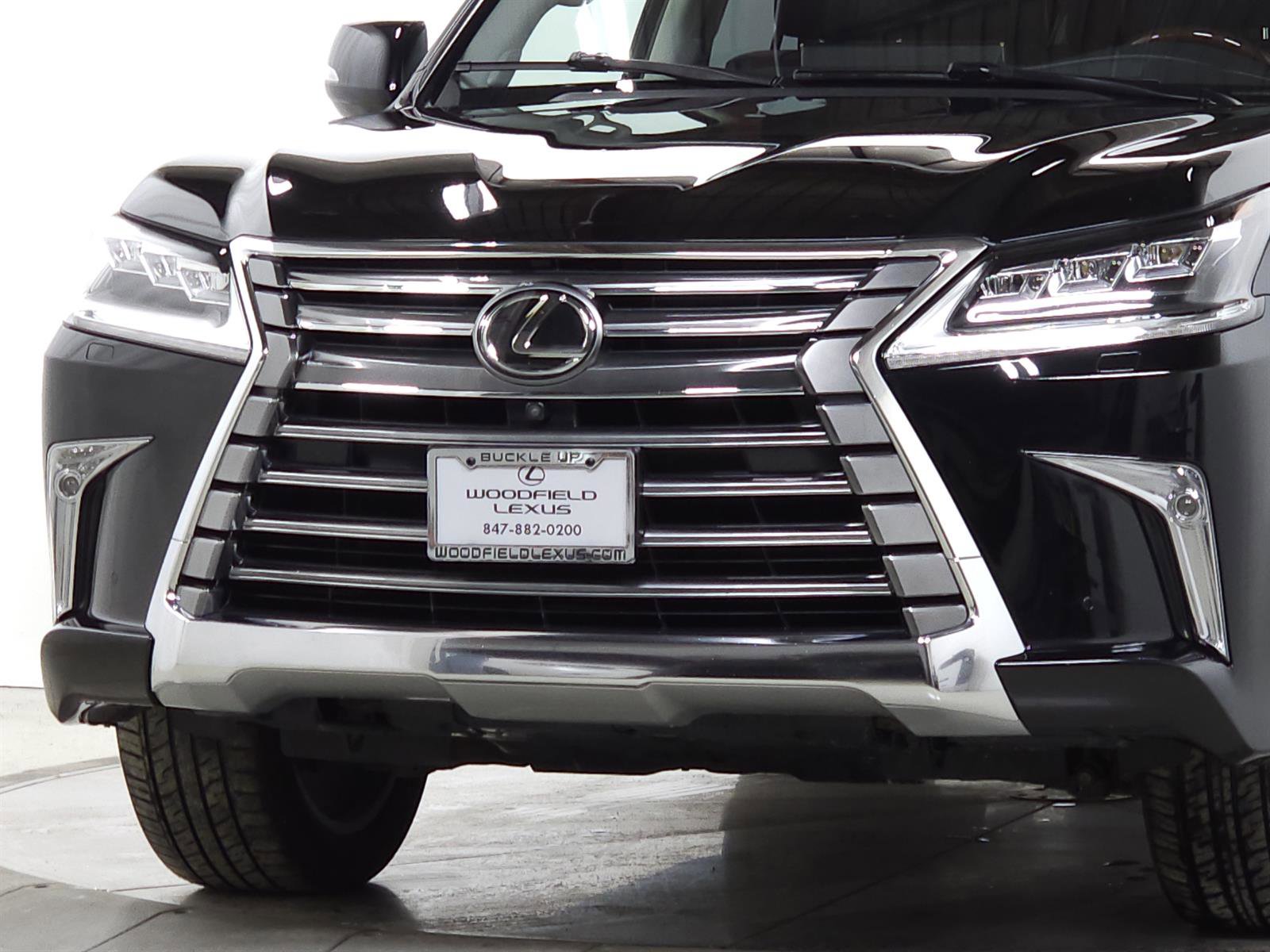 Used 2019 Lexus LX 570 4WD video 3