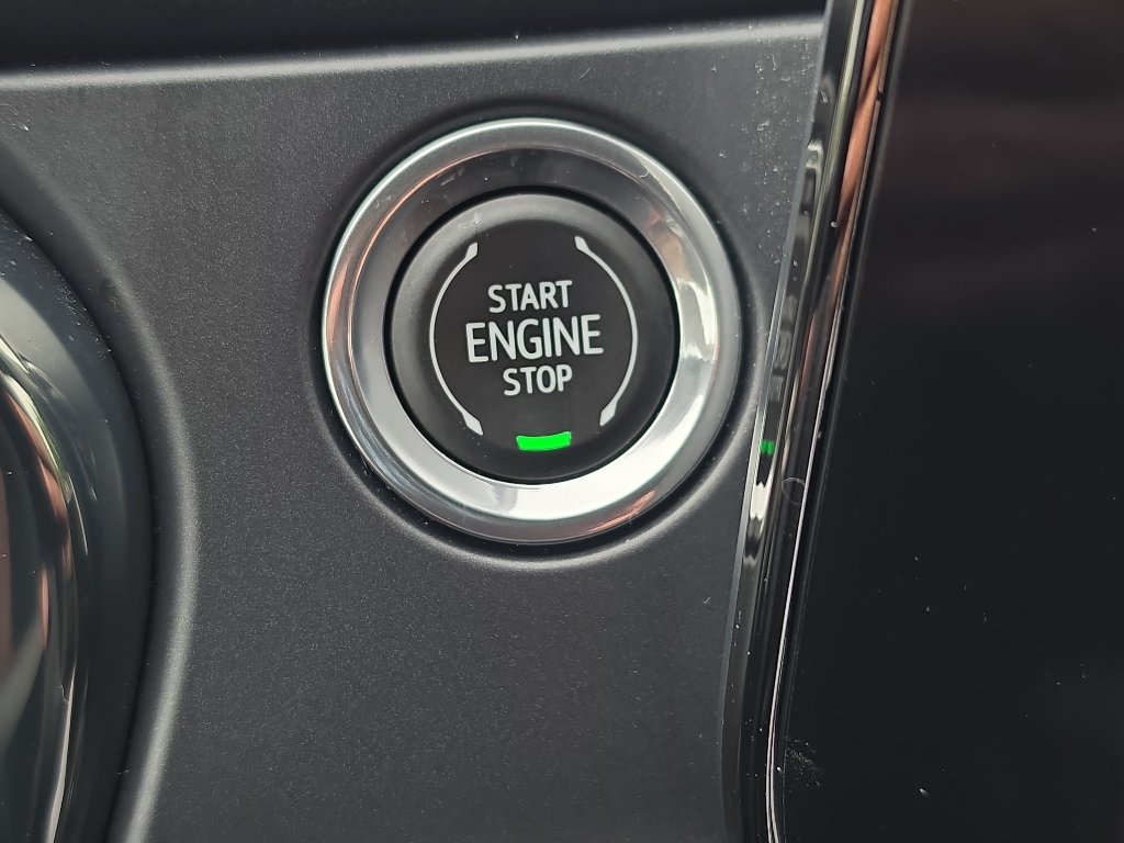 Certified 2023 Chevrolet Blazer RS AWD/4WD image 30
