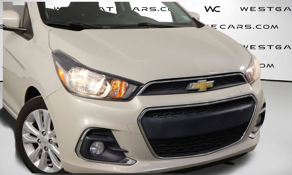 Used 2018 Chevrolet Spark LT image 41