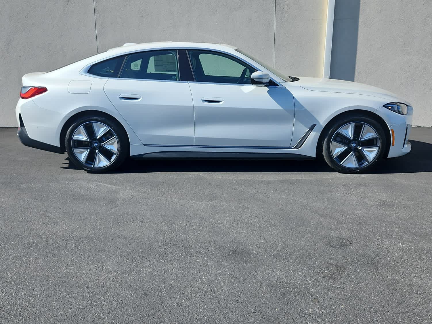 New 2026 BMW i4 eDrive40 w/ Premium Package RWD image 3