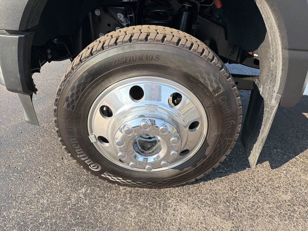 New 2026 Ford F450 XL w/ 360-Degree Camera Package image 9