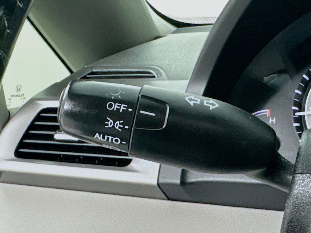 Used 2016 Honda Odyssey EX-L image 13