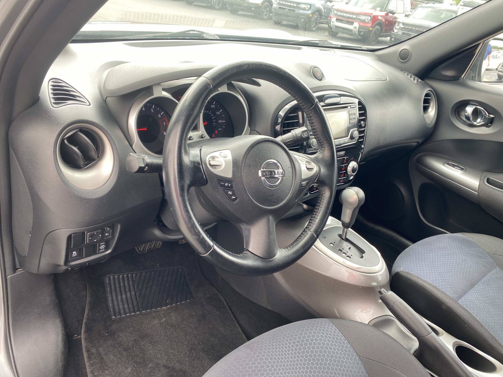 Used 2017 Nissan Juke SV AWD/4WD image 18