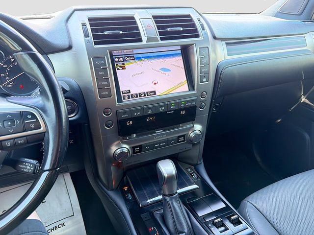 Used 2020 Lexus GX 460 Premium w/ Premium Package image 29