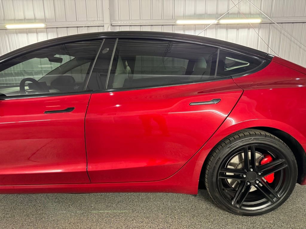 Used 2020 Tesla Model 3 Performance AWD/4WD image 15