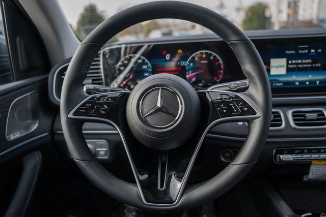 New 2026 Mercedes-Benz GLE 450 4MATIC image 32