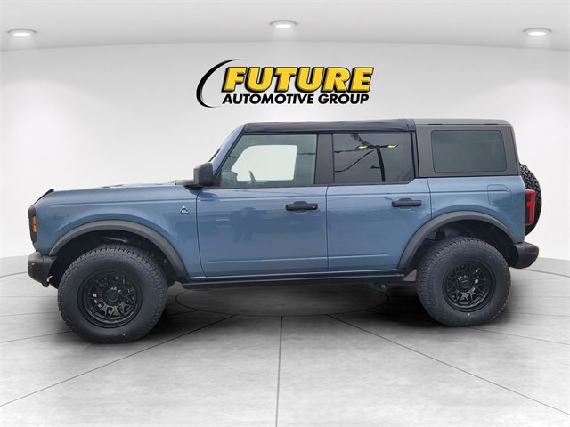 Used 2023 Ford Bronco Black Diamond image 6
