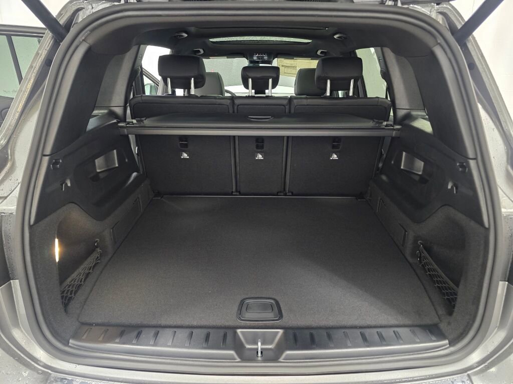 New 2026 Mercedes-Benz GLB 250 4MATIC image 11