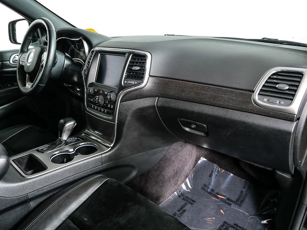 Used 2018 Jeep Grand Cherokee Altitude RWD image 23